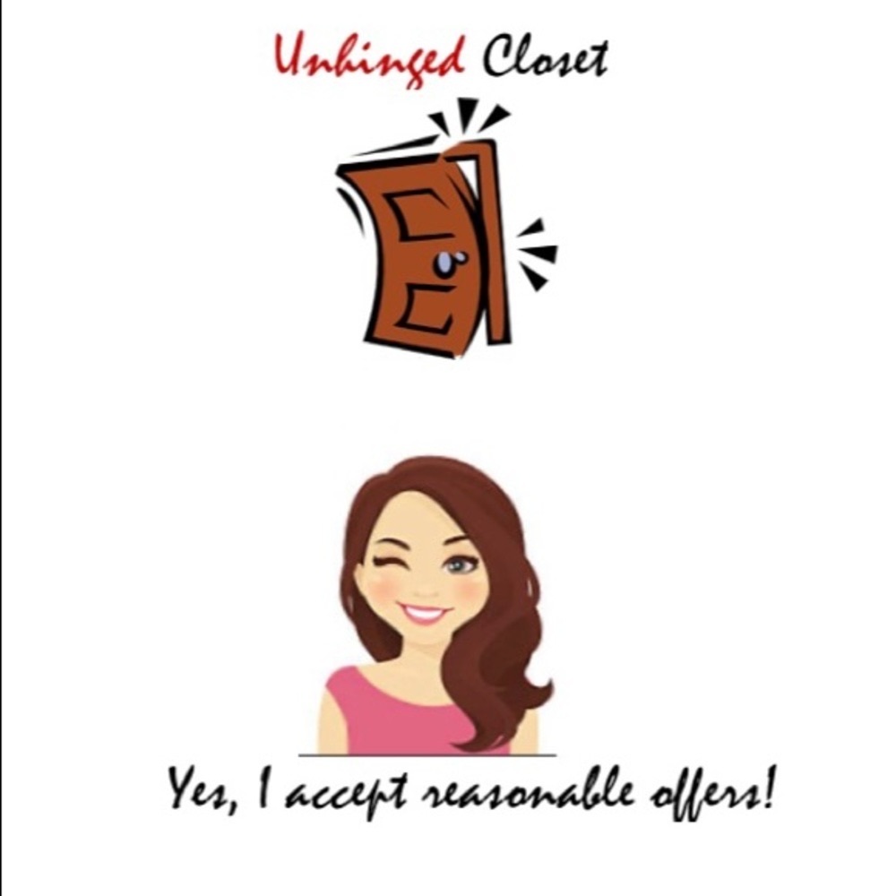 Happy Shopping @unhingedcloset